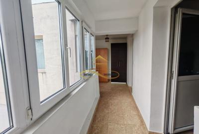 Apartament cu 3 camere decomandat, mobilat în Republicii - 14