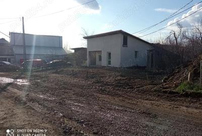 Casă cu 2 camere în Popricani - 1