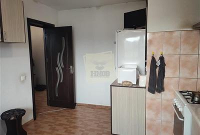 Apartament cu 4 camere 2 balcoane si baie cu fereastra pe Mihai Viteazu - 12