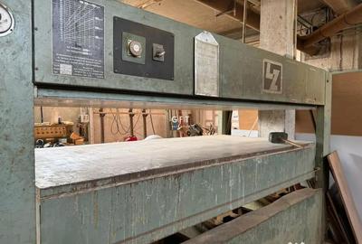 Spațiu comercial, de 1,650 mp, în Central - 7