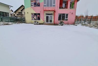 Spațiu comercial, de 1,700 mp, în Central - 3