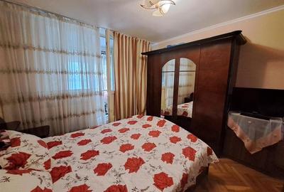 RECO Apartament cu trei camere decomandat - 7