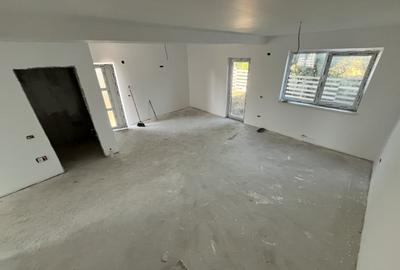 Duplex cu 5 camere cu Canalizare în Valu lui Traian - 4