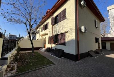 Vanzare vila D+P+1+M | Decebal | teren 295 mp| - 1