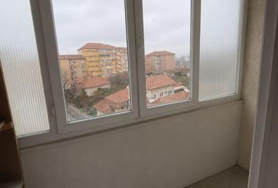 Apartament cu 4 camere în Cetate - 9