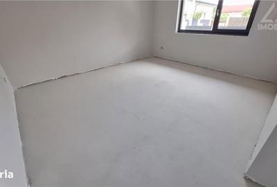 Casă cu 4 camere cu Canalizare în Breazu - 9