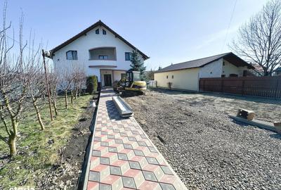 Casă cu 4 camere în Cucerdea - 20