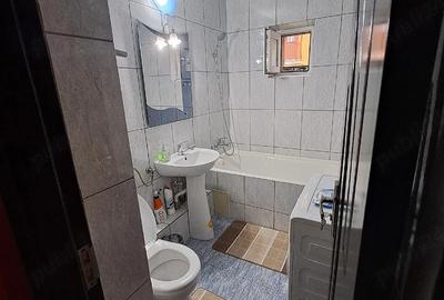 Apartament cu 3 camere decomandat în Central - 4