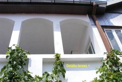 Casă cu 4 camere decomandat în Central - 7