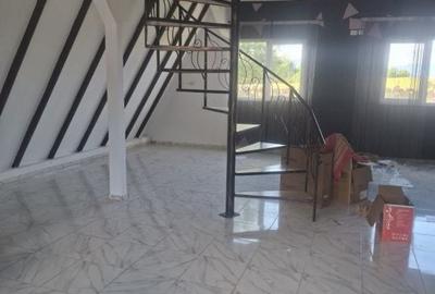 Casă cu 3 camere cu Teren 500 Mp în Teișani - 3
