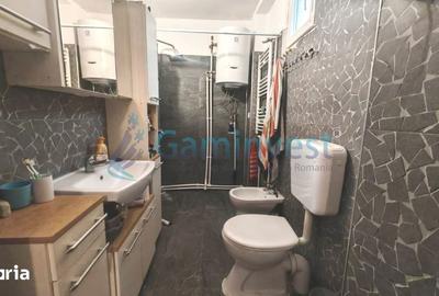 Casă cu 5 camere cu Teren 968 Mp în Biharia - 4