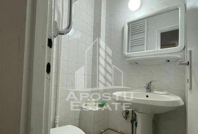 Apartament 3 camere decomandat in zona Sagului - 2