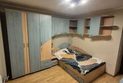 Apartament cu 4 camere decomandat, mobilat în Republicii - 4