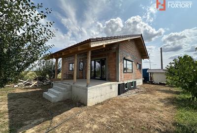 COMISION 0% Casa individuala cu 3 camere si teren de 752 mp -  Mosnita - 2