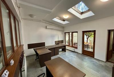 Casă pentru sediu firmă – 205 mp, Sector 4, panouri solare și loc parcare Casă pentru sediu firmă – 205 mp, Sector 4, panouri solare și loc parcare - 11