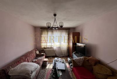 Apartament de 2 camere, zona Ispirescu , etaj 3 - 1
