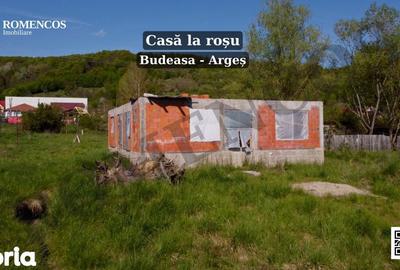 Casă cu 3 camere cu Teren 1428 Mp în Budeasa - 10