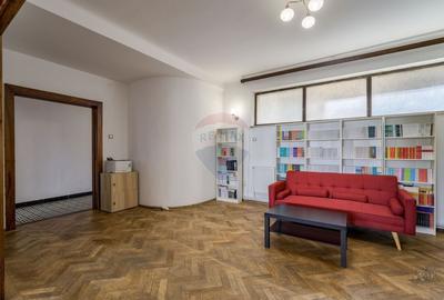 Apartament cu 5 camere circular în Lahovari - 21
