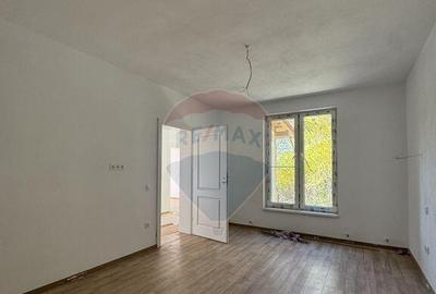 Casa complet renovata la interior in cartierul Vitrometan - 1