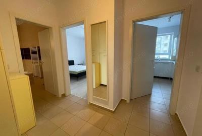 Inchiriez garsoniera in Avantgarden 3 etaj 2 cu parcare si boxa - 1