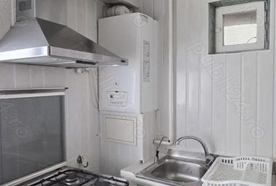 Apartament cu 3 camere decomandat, mobilat în Central - 2
