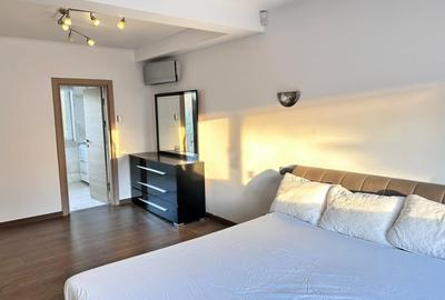 Vila superba in cartier de lux Pipera - piscina exterioara - gradina Vila superba in cartier de lux Pipera - piscina exterioara - gradina - 4