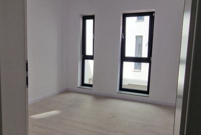 Apartament cu 3 camere semidecomandat în Timpuri Noi - 10