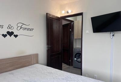 Apartament cu 3 camere semidecomandat în Minerul - 3