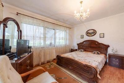 Casă cu 5 camere cu Teren 857 Mp în Ștefănești - 9