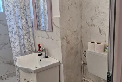 Garsonieră decomandată în Central - 4