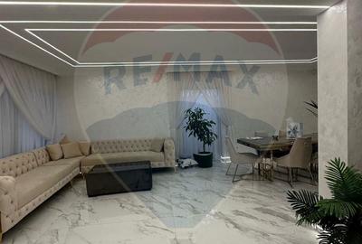 Casă cu 6 camere cu Teren 560 Mp în Malu Mare - 13