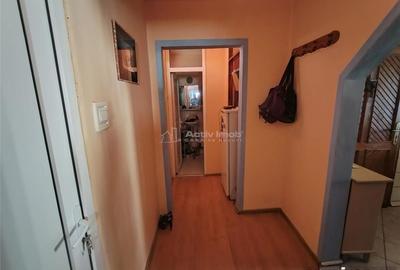 Caransebes, 4 Cam., Dec., Et.2, Zona Pipirig - 5