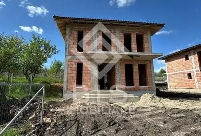 2 case de vanzare - Zona Centura - 7