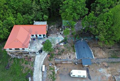 Casă individuală cu 4 camere cu Teren 27000 Mp în Codrișoru - 3