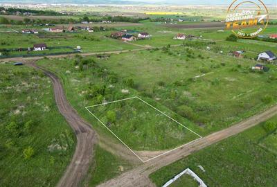 Teren Construcții intravilan de 500 mp, în Sâncraiu - 2