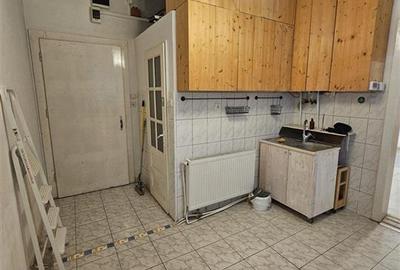 Spatiu comercial Central cu loc de parcare propriu - 6