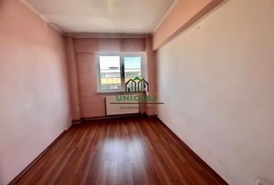 Apartament cu 3 camere  de vânzare – Calea lui Traian - Zona Nord - 5