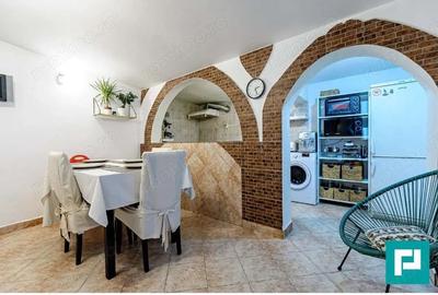 Proprietate cu 5 camere Aurel Vlaicu - 10