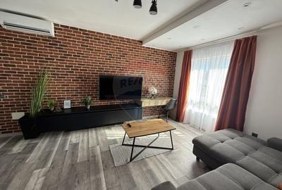 Apartament cu 2 camere, semidecomandat, mobilat modern, zona Buna Ziua