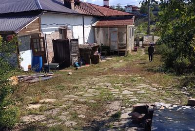 Casa de vanzare in orasul Baicoi PH - 3