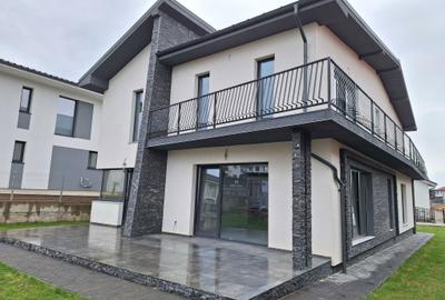 Casă cu 4 camere în Chinteni - 1