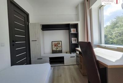 Apartament cu 3 camere decomandat în Dâmbul Rotund - 9