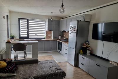 Apartament cu 3 camere, 2 bai+parcare - zona Tractorul. Apartament cu 3 camere, 2 bai+parcare - zona Tractorul. - 1