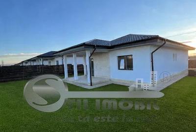 Casă cu 4 camere cu Teren 432 Mp în Vorovești - 1