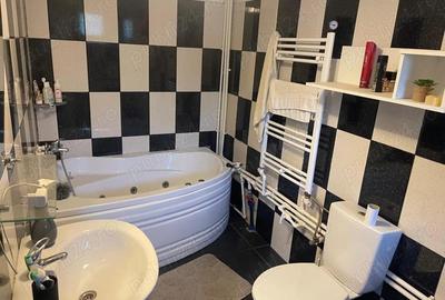 Casă cu 5 camere în Probota