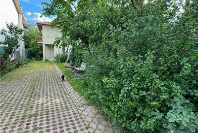 Lac Baneasa, Herastrau , proprietate compusa din 2 vile - 2