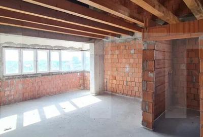 Apartament cu 4 camere semidecomandat în Banu Mărăcine - 2