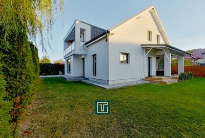 Vilă cu 5 camere cu finisaje de lux în Subcetate - 2