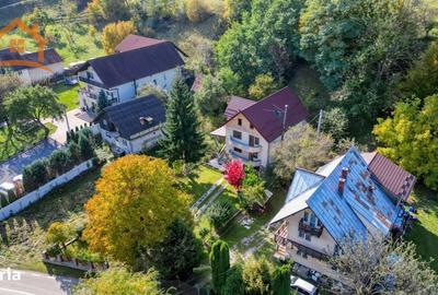 Casă cu 4 camere în Moieciu - 2