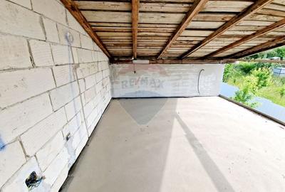 Casă individuală cu 15 camere cu Garaj în Girov - 36